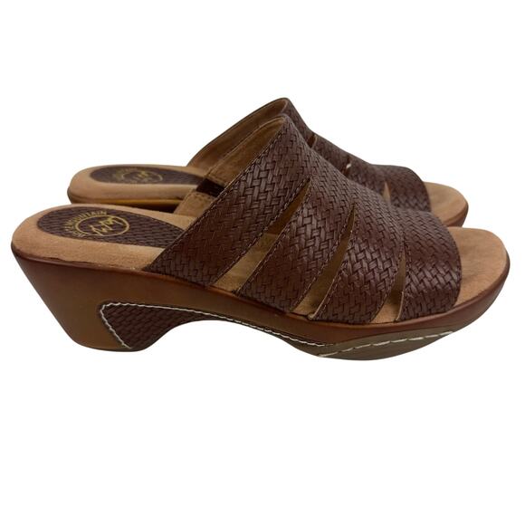 WHITE MOUNTAIN VALORA FAUX LEATHER HEELED SANDALS‎ IN BROWN NWOB SIZE 8.5M - Picture 7 of 13